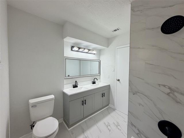 18907 Jodywood Drive, Humble, TX 77346