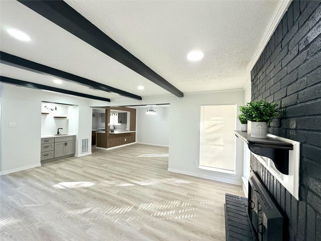 18907 Jodywood Drive, Humble, TX 77346