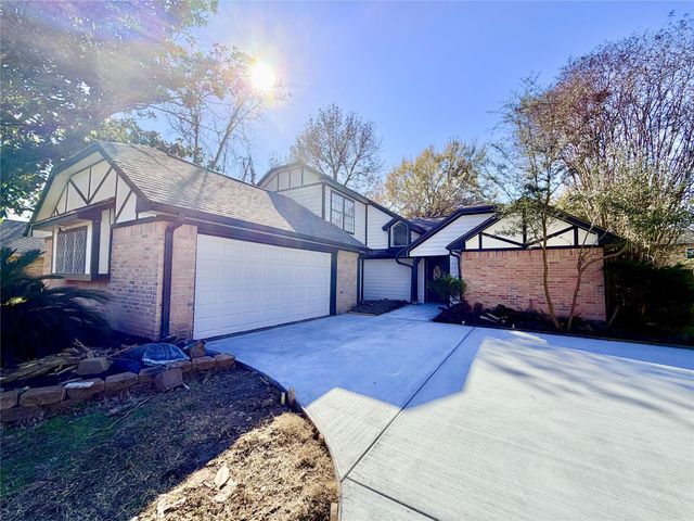 18907 Jodywood Drive, Humble, TX 77346