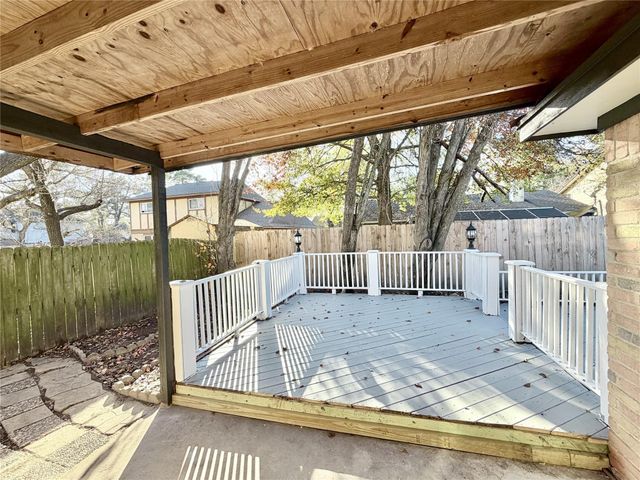 18907 Jodywood Drive, Humble, TX 77346