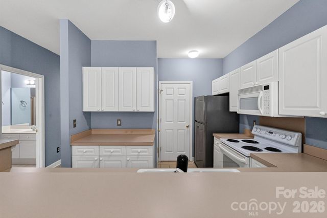 797 Peninsula Drive, Davidson, NC 28036