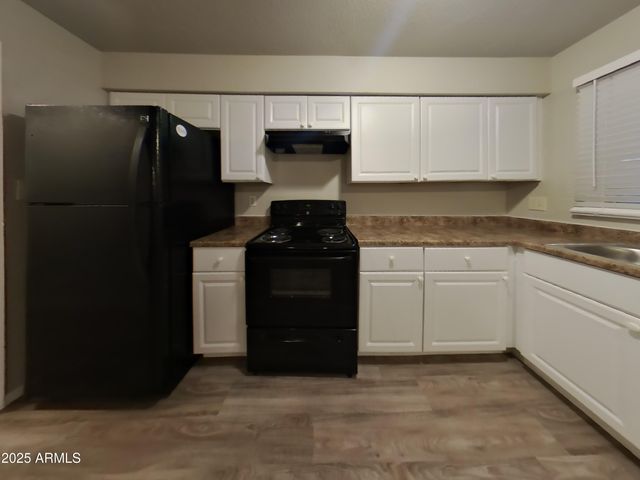 1349 W MORROW Drive, Phoenix, AZ 85027