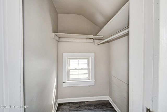 4212 Larkwood Ave, Louisville, KY 40212