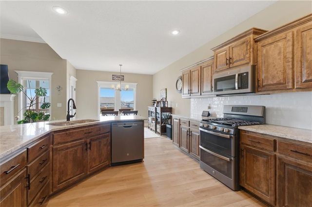 7301 NE 108th Terrace, Kansas City, MO 64157