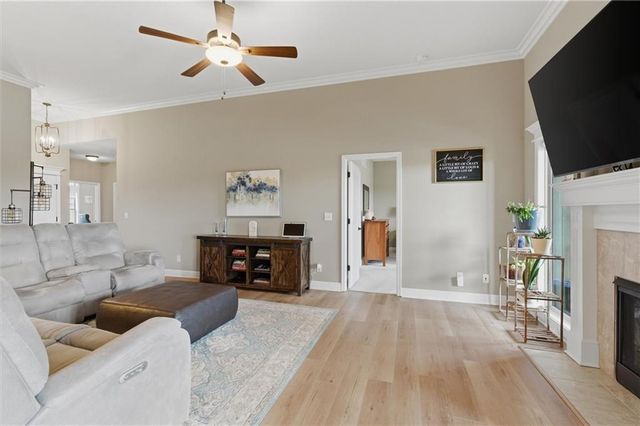 7301 NE 108th Terrace, Kansas City, MO 64157