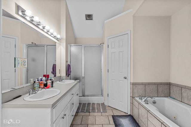 7822 Mary Ann Circle, Shreveport, LA 71107