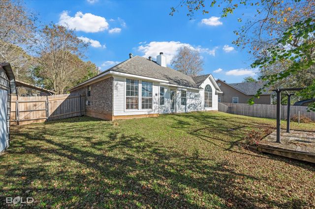7822 Mary Ann Circle, Shreveport, LA 71107
