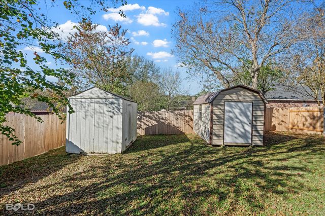 7822 Mary Ann Circle, Shreveport, LA 71107