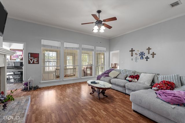 7822 Mary Ann Circle, Shreveport, LA 71107