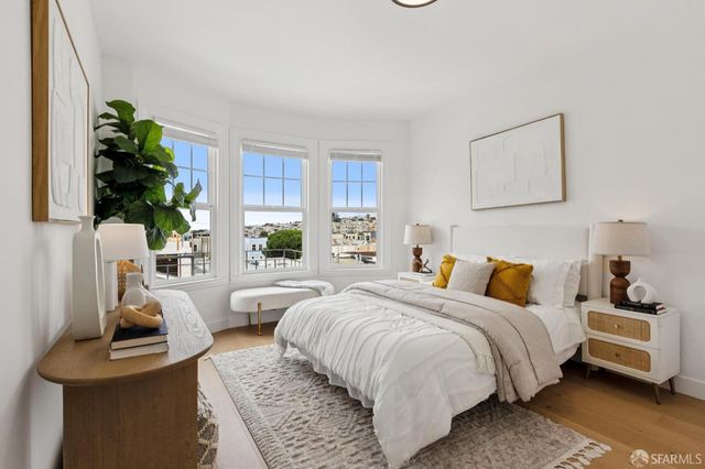 880 26th Avenue 3, San Francisco, CA 94121