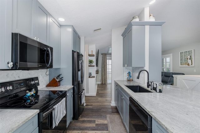 8447 DAMEN LANE, Port Richey, FL 34668