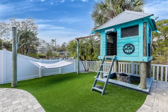 8447 DAMEN LANE, Port Richey, FL 34668