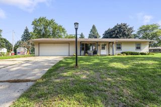 891 E Daffodil LANE, Beloit, WI 53511