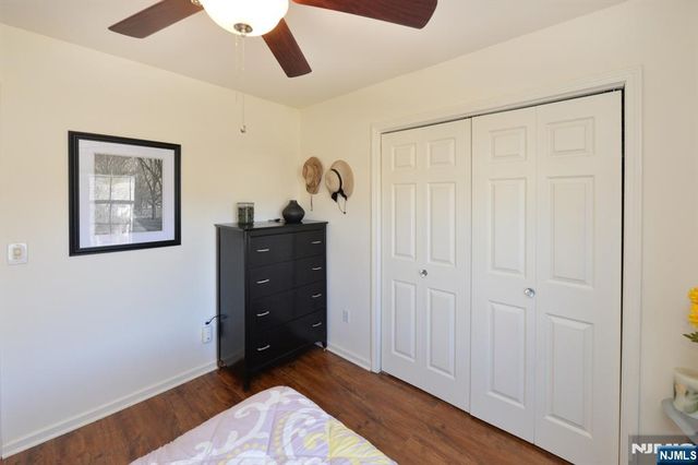 20 Parkside Court, Wayne, NJ 07470