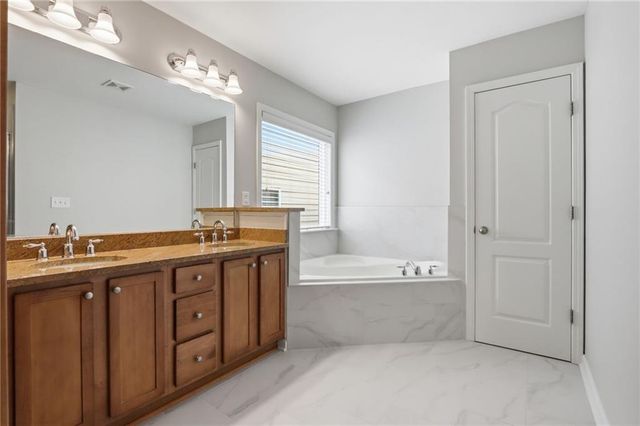 3480 Archgate Court, Milton, GA 30004