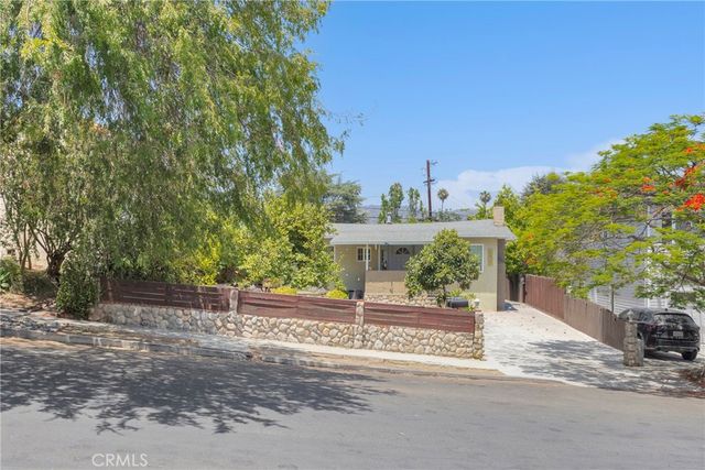 2415 Langdale, Los Angeles, CA 90041