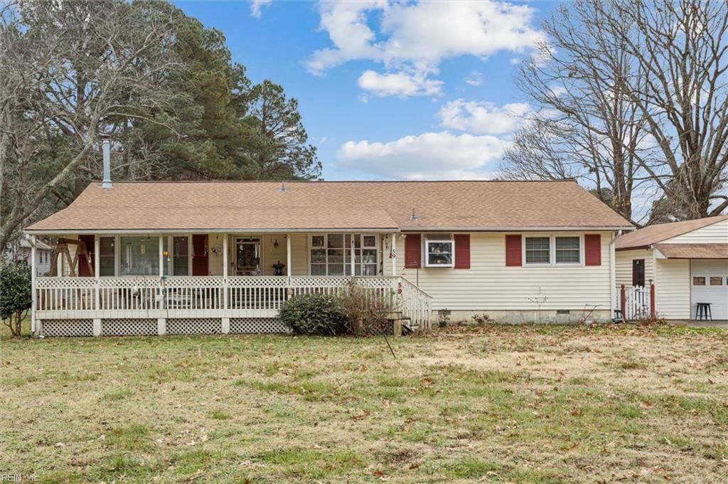 59 Woods LN, Hampton, VA 23666