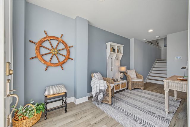 2172 Marina Way, Kemah, TX 77565