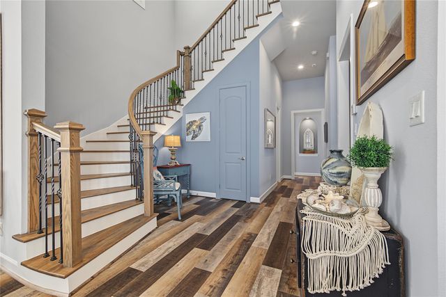 2172 Marina Way, Kemah, TX 77565