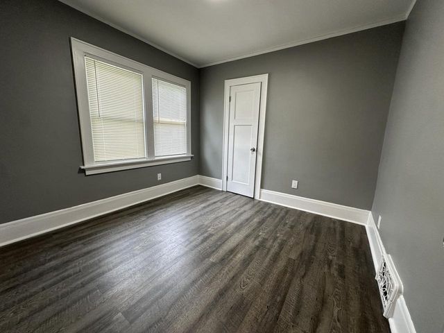 3715 N 22nd STREET, Milwaukee, WI 53206