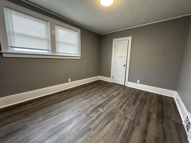 3715 N 22nd STREET, Milwaukee, WI 53206