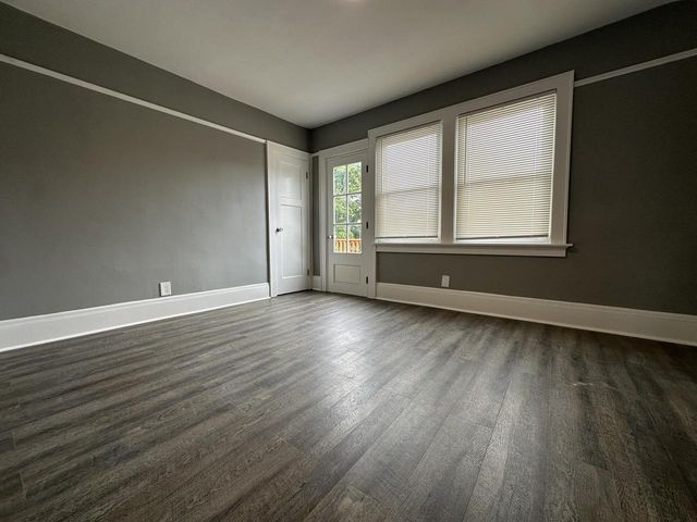 3715 N 22nd STREET, Milwaukee, WI 53206