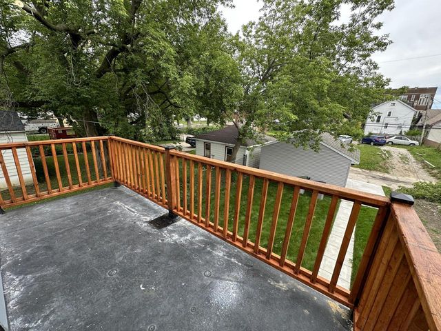 3715 N 22nd STREET, Milwaukee, WI 53206