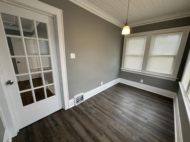 3715 N 22nd STREET, Milwaukee, WI 53206