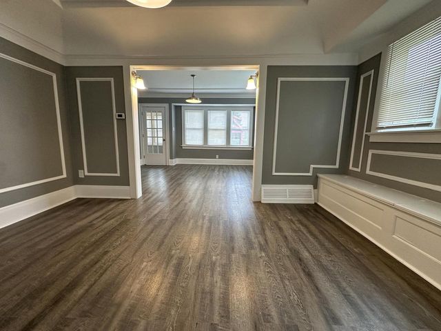 3715 N 22nd STREET, Milwaukee, WI 53206