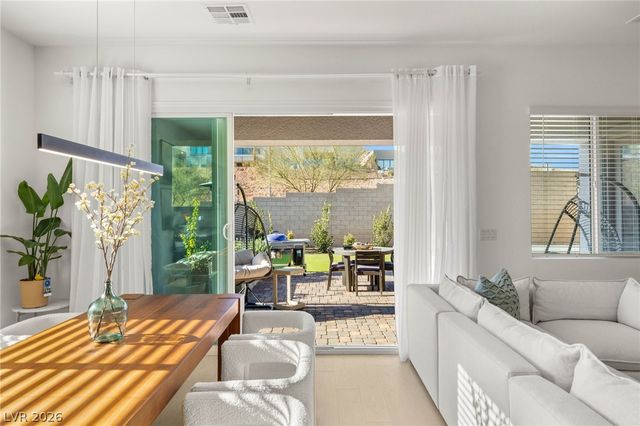 137 Juliette Pointe Lane, Henderson, NV 89011