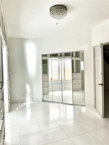 1000 Calle Allegre, Glendale, CA 91208