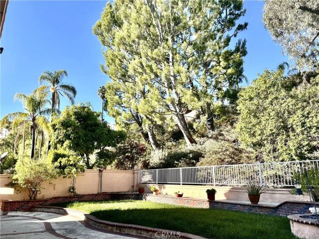 1000 Calle Allegre, Glendale, CA 91208