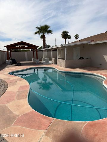 4223 W Eva Street, Phoenix, AZ 85051