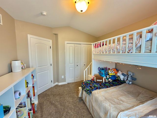 1400 JADENS Way, Washington, IL 61571