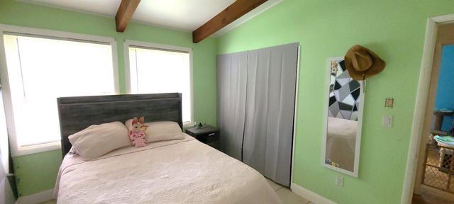 21 Cedar Road, North Hampton, NH 03862