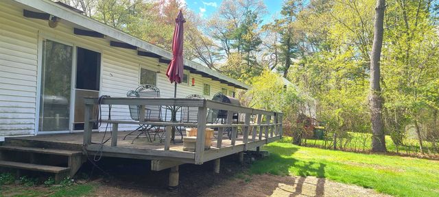21 Cedar Road, North Hampton, NH 03862