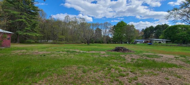 21 Cedar Road, North Hampton, NH 03862