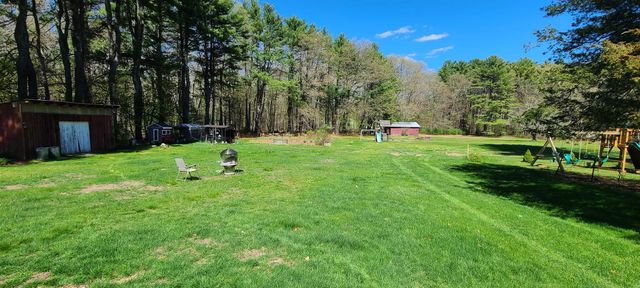 21 Cedar Road, North Hampton, NH 03862