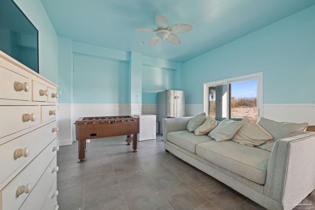 110 Ariola Dr, Pensacola Beach, FL 32561