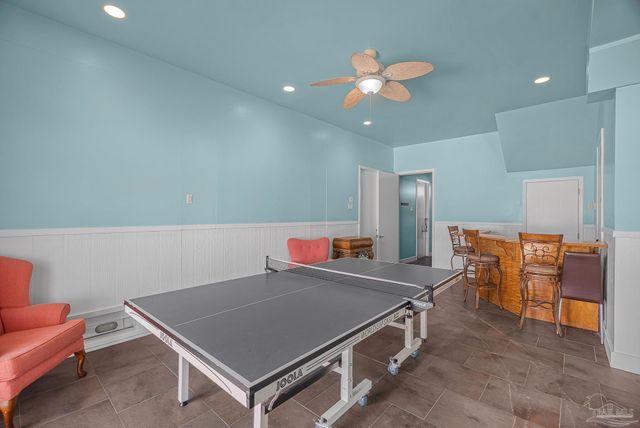 110 Ariola Dr, Pensacola Beach, FL 32561