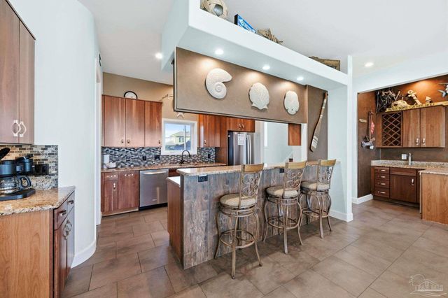 110 Ariola Dr, Pensacola Beach, FL 32561