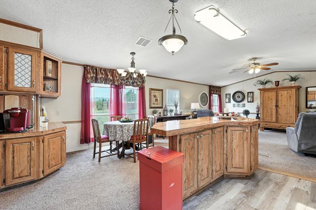 906 W 3rd Street, Mountainair, NM 87036