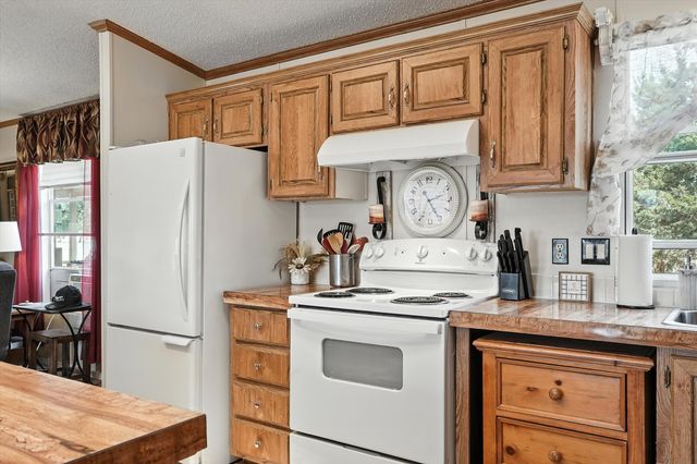 906 W 3rd Street, Mountainair, NM 87036