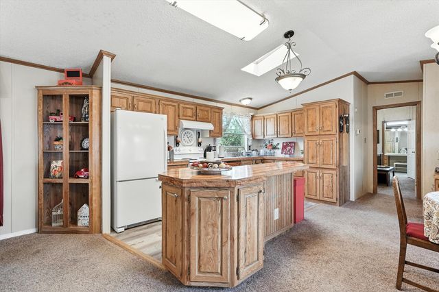 906 W 3rd Street, Mountainair, NM 87036