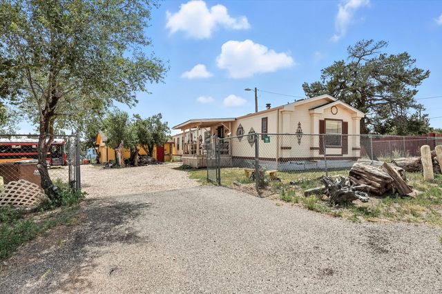 906 W 3rd Street, Mountainair, NM 87036