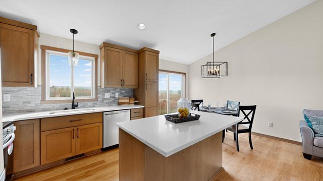 6238 Cody Place NW, Rochester, MN 55901