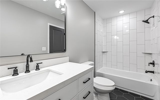 1331 Fayette New Wilmington Rd, Wilmington Twp, PA 16142