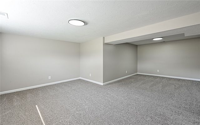 1331 Fayette New Wilmington Rd, Wilmington Twp, PA 16142