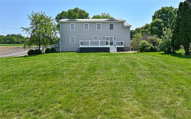 1331 Fayette New Wilmington Rd, Wilmington Twp, PA 16142