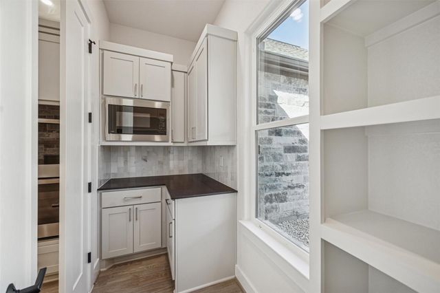 9332 Cedar Bend, Plantersville, TX 77363